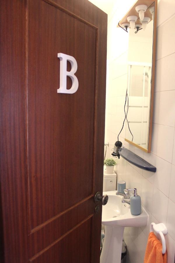 Guesthouse Felicidade Lagos Bagian luar foto