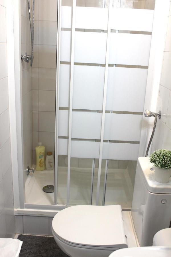 Guesthouse Felicidade Lagos Bagian luar foto