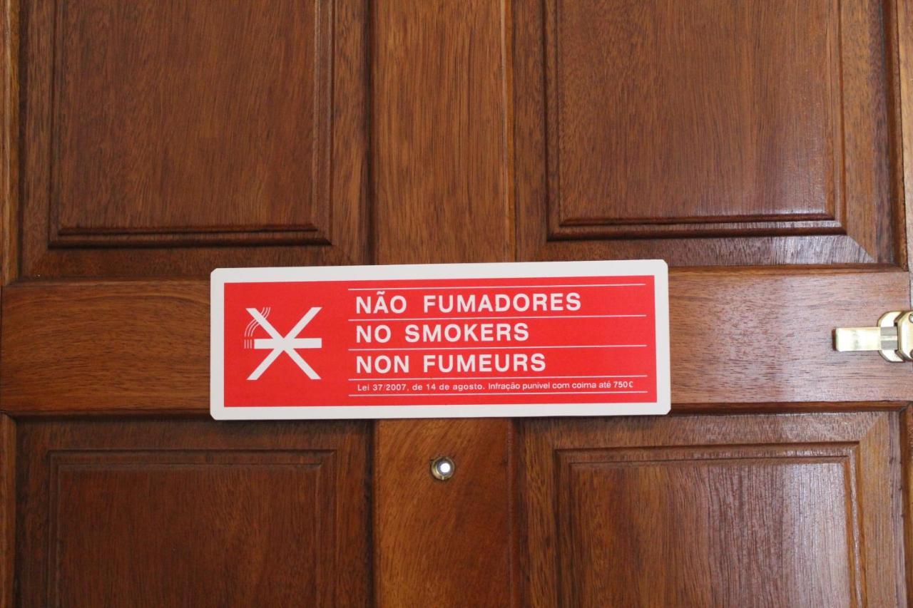Guesthouse Felicidade Lagos Bagian luar foto