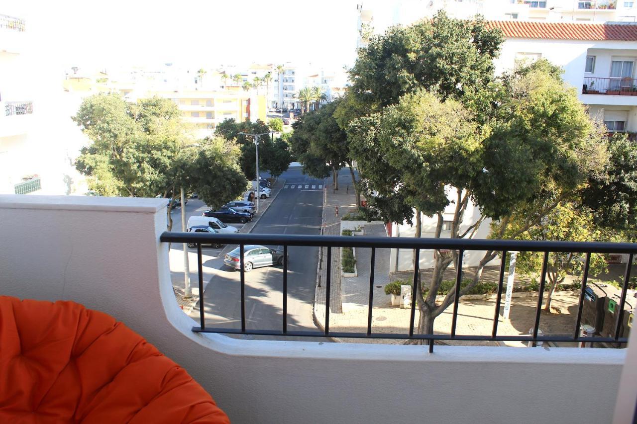 Guesthouse Felicidade Lagos Bagian luar foto
