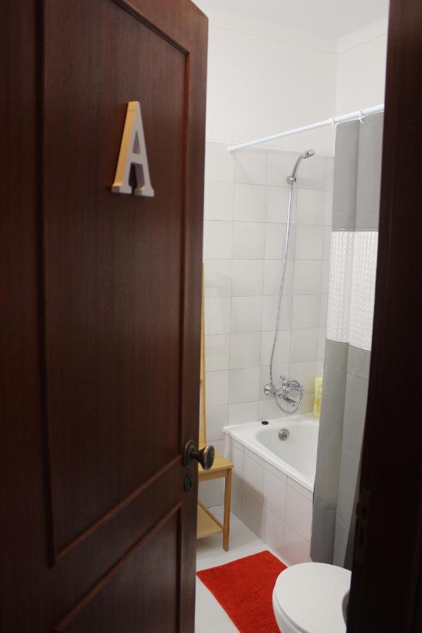 Guesthouse Felicidade Lagos Bagian luar foto
